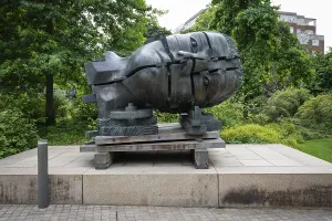 Sculpture The head of Invention by Eduardo Paolozzi