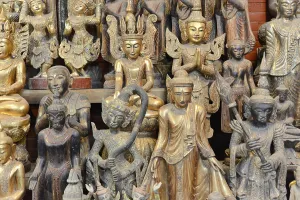 Sculptures on display, Buddhas in a shop