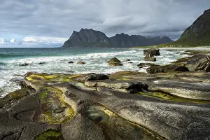 Category Mountain Landscapes Prints: Seascape on the beach at Uttakleiv (Utakleiv)