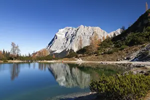 Seebensee with Zugspitze and Wetterstein Mountains in autumn