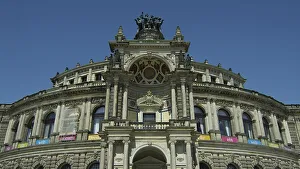 Semperoper, opera house of the Saechsische Staatsoper Dresden (Saxon State Opera)