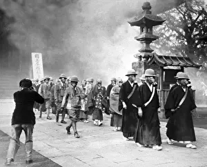 SensO-ji (金龍山浅草寺 KinryU-zan SensO-ji)