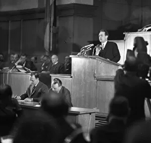 Session of the North Rhine-Westphalian Parliament in 1965 in Duesseldorf