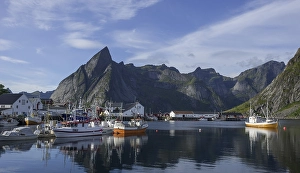 Sheltered harbour and high mountains