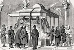 Showcase with the Turkish crown jewels