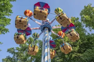 Showmen at the Erlangen Bergkirchweih