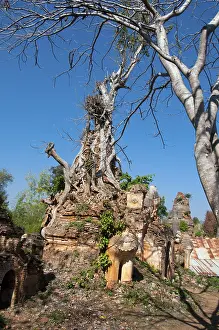 The Shwe Indein Pagoda is a collection of Buddhist stupas dating back to the 17th and 18th centuries CE