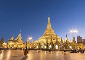 Shwedagon Pagoda at night, Yangon