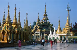 Shwedagon Pagoda, Yangon, Myanmar