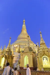 Shwedagon Pagoda, Yangon, Myanmar