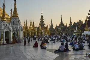 Category Buddhism Prints: Shwedagon Pagoda, Yangon, Myanmar, Asia