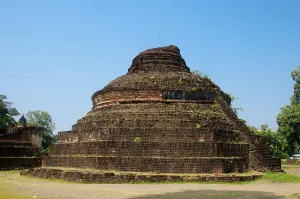 Si Satchanalai was built between the 13th and 15th centuries and was an integral part of the Sukhothai Kingdom