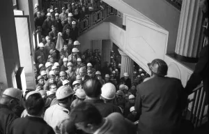 With a siege and temporary occupation of the Hoesch AG headquarters on 11