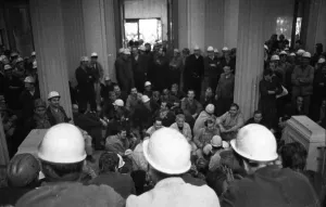 With a siege and temporary occupation of the Hoesch AG headquarters on 11