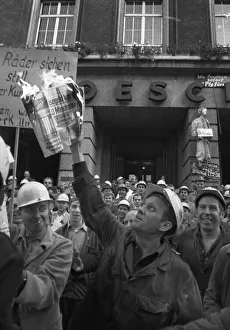 With a siege and temporary occupation of the Hoesch AG headquarters on 11