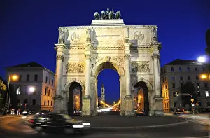 Siegestor triumphal arch by architect Friedrich von Gaertner