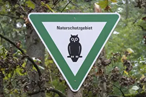 Sign nature reserve, forest, Spandauer Forst