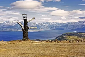 Signpost along the Kvaenangsfjell