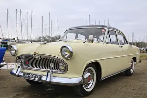 Simca Ariane, classic car meeting