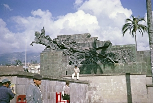 Simon Bolivar Monument Parque La Alameda, La Alameda Park, Quito, Ecuador, South America 1962, South America