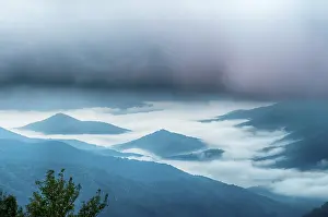 The simple layers of the Smokies at sunset - Smoky Mountain Nat