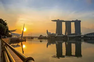Framed Print : Singapore downtown at morning. Marina Bay Framed Print : Singapore downtown at morning. Marina Bay