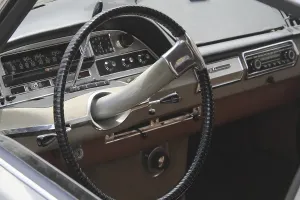 Single spoke steering wheel and dashboard of a vintage Citroen DS