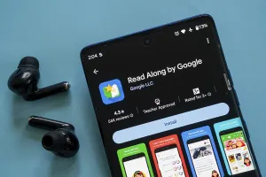 A smartphone displaying the Read Along by Google app ready to install