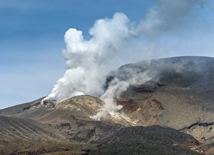 Category Mountain Landscapes Prints: Smoking Mount Tongariro near Ngauruhoe