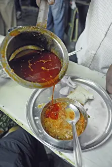 Category Historic EN Prints: Snacks missal served in bowl, Kolhapur