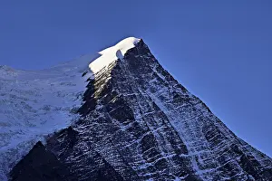 Framed Print : Snow-covered Aiguille du Goutier