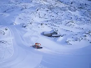 Category Mountain Landscapes Prints: Snow groomer or Pistenbully, levelling ski slope