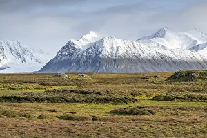 Snowy mountains, tundra, Down Islands