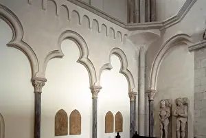 South transept, St. Saint, Saint