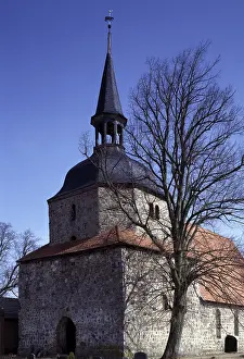 South-west steeple, St. Saint, Saint