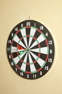 Category Historic EN Prints: Sports, Bulls eye, dart board