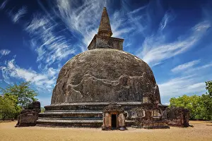 Sri Lankan tourist landmark, Kiri Vihara