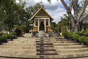 Staircase to Sarn Tay Pa Ruk, Elephant Shrine