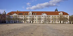 State Parliament, historical buildings