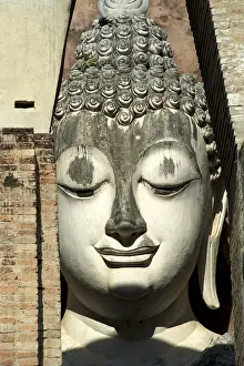 Statue, head, Wat Si Chum, Sukhothai Historical Park