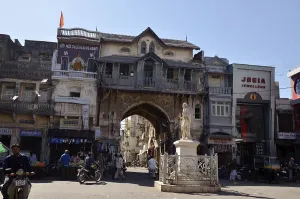 Statue of Mahatma Gandhi in Manak Chowk Porbandar Gujrat India Asia