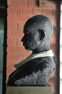 Statue of mahatma gandhi at sabarmati ashram