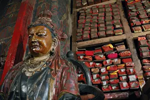 Statue in Paelkhor Monastery, Pelkhor Choede