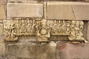 Statues, devi jagadambi temple
