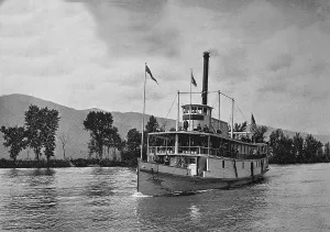 Steamboat on the Kootenai River or Kootenay River in Idaho