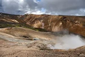 Steaming hot springs and colourful rhyolite mountains