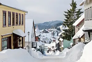 Very steep residential street in St