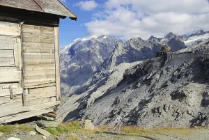 Stelvio Pass Tibet Hut, Stelvio Pass Tibet Hut 02