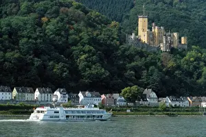 Stolzenfels Castle, excursion boat on the Rhine