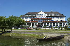 Strandhotel Loechenerzell beach hotel in Mittelzell